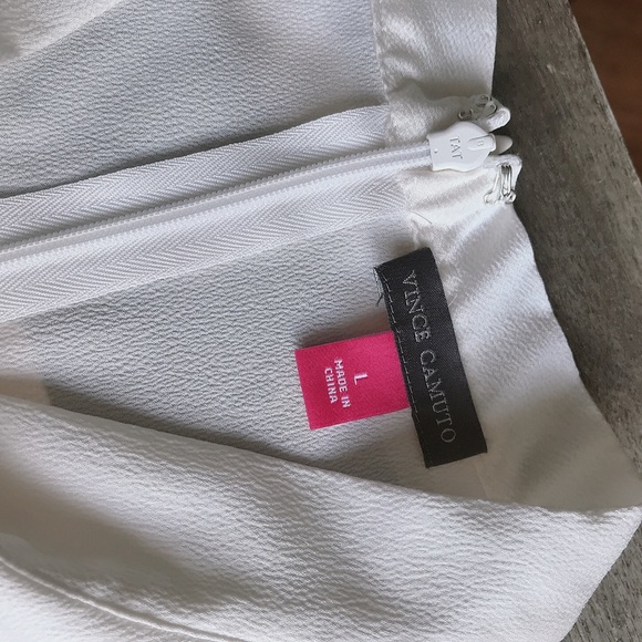 Vince Camuto Blouse - Picture 3 of 5